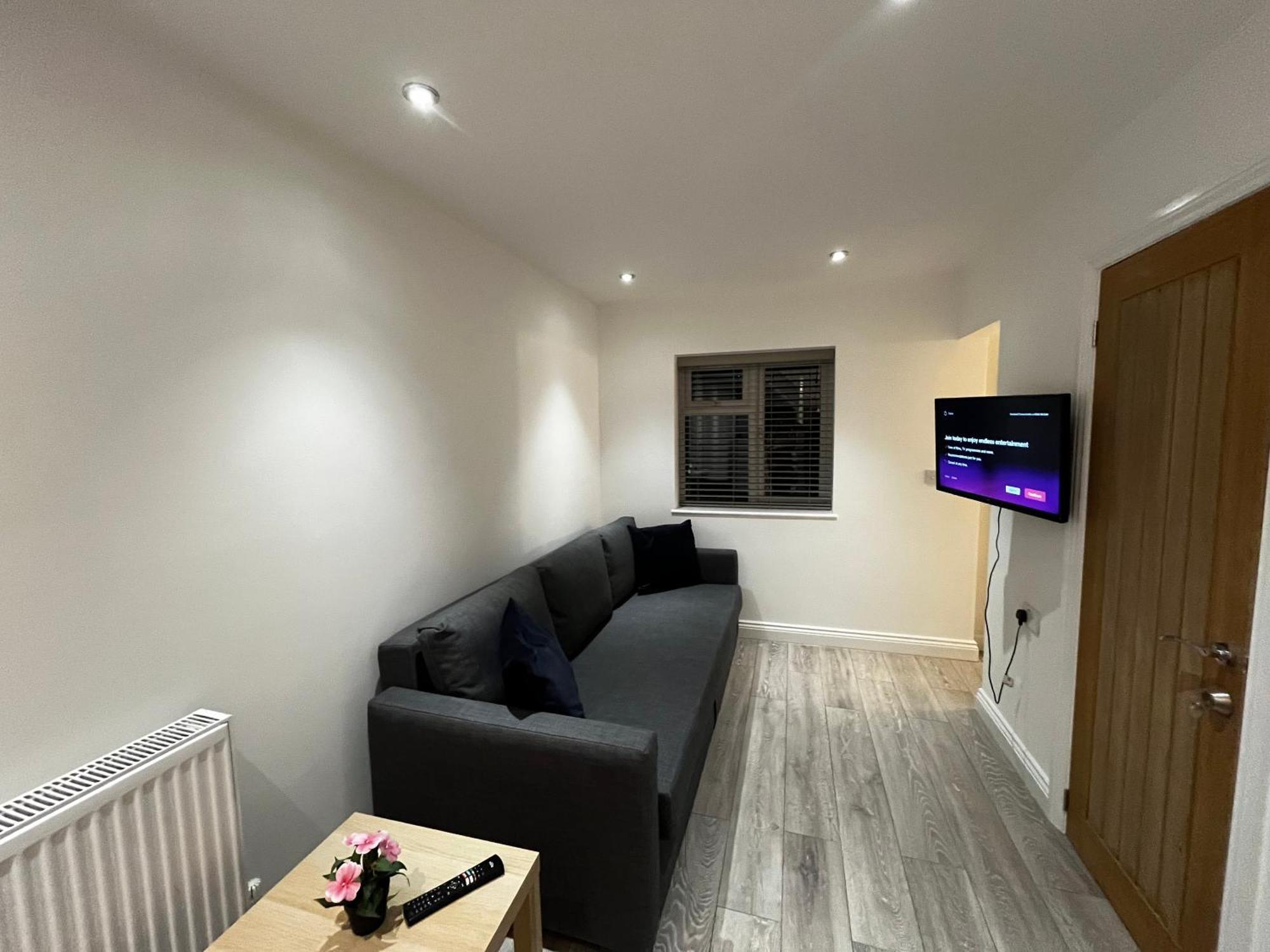 Newly Built One Bedroom Flat In Kidlington, Oxfordshire Esterno foto