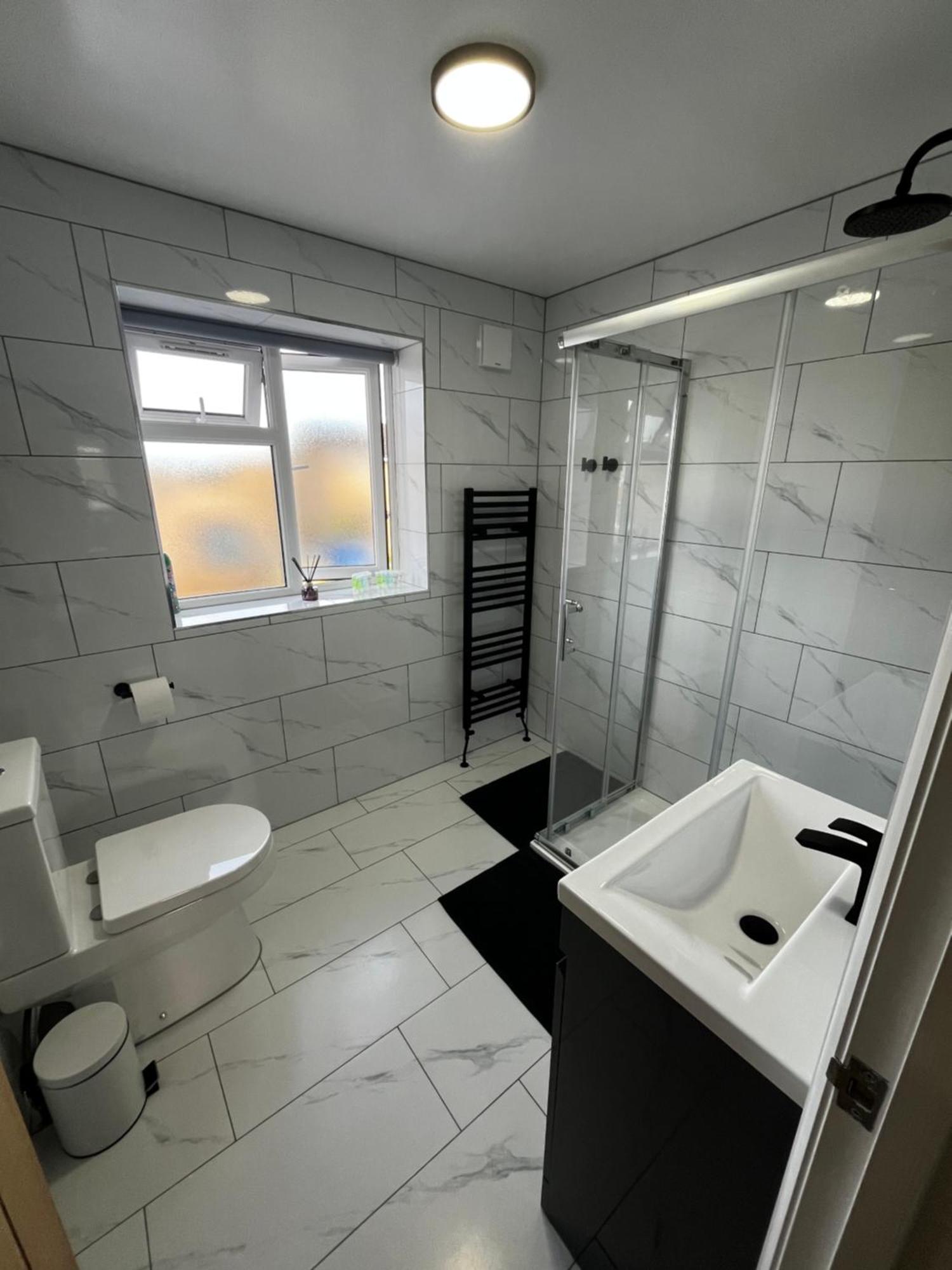Newly Built One Bedroom Flat In Kidlington, Oxfordshire Esterno foto